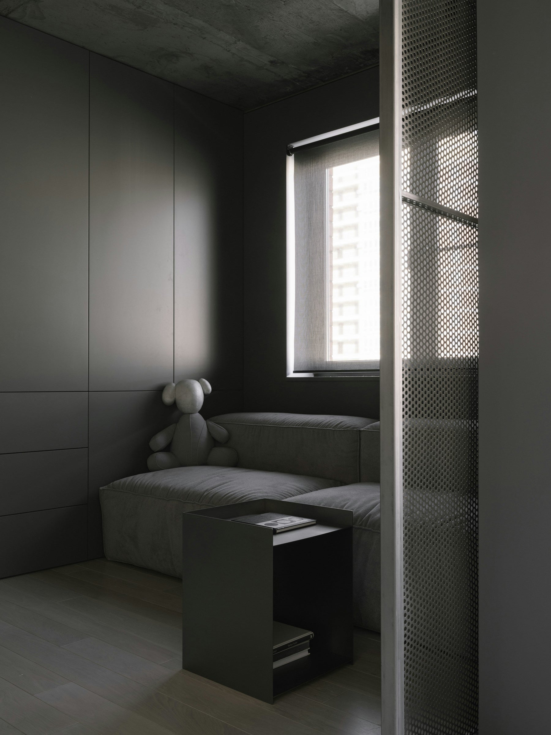 4 Interior Design Trends We’re Saying Goodbye to in 2025
